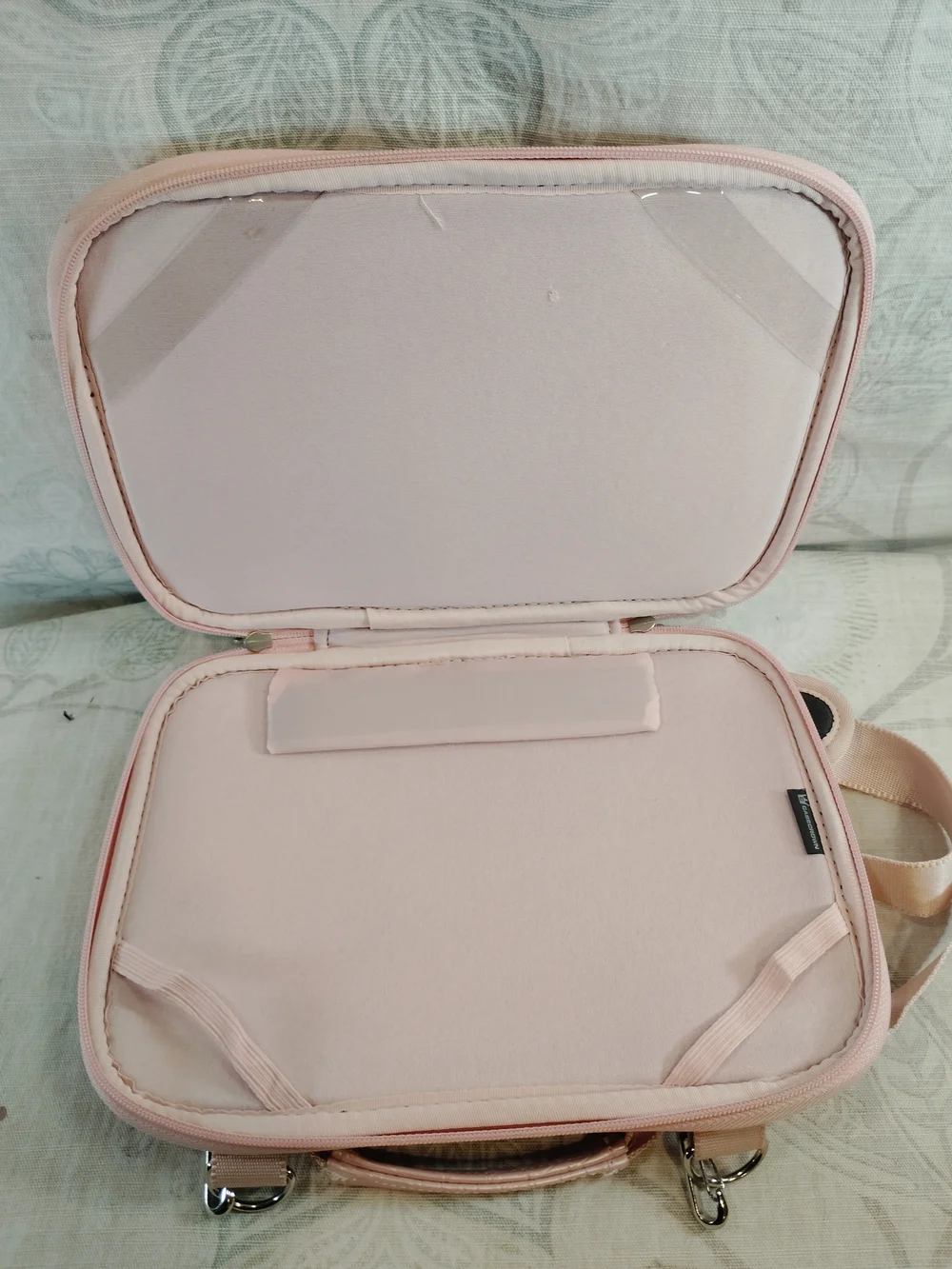 Casecrown Pink Croc Embossed Laptop/Crossbody Shoulder Bag